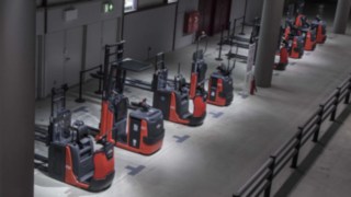 En Linde Material Handling, te ofrecemos una serie de recomendaciones para elegir la carretilla de alquiler que maximice la eficiencia en tu empresa.